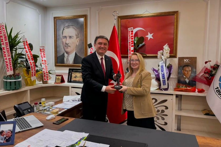 48. Dönem Yönetim Kurulu Olarak CHP Zonguldak Belediye Başkanı Tahsin ERDEM’ e Hayırlı Olsun Ziyareti Yapıldı.