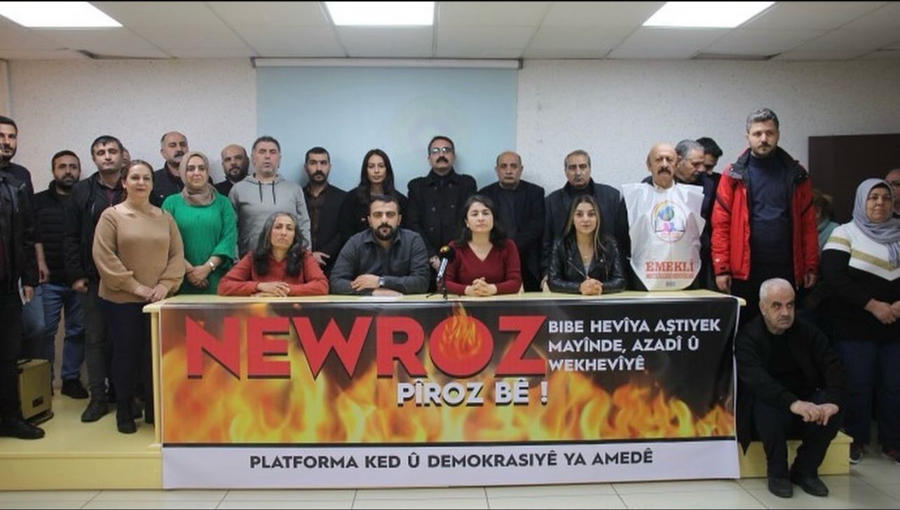 Bileşeni olduğumuz Amed Emek ve Demokrasi Platformu 21 Mart Perşembe günü düzenlenecek olan newroz için basın açıklaması düzenlendi. 21.03.2024 