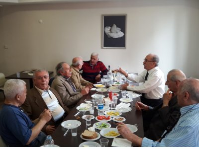 Nisan ayı emekli üye toplantısı yapıldı.