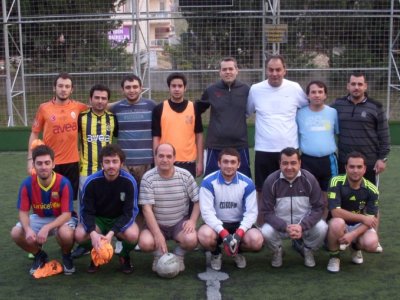 Öğrenci Üyelerimizin Organize ettiği Uygur URCUN Futbol Turnuvasının 2.si başladı.(15.03.2011)