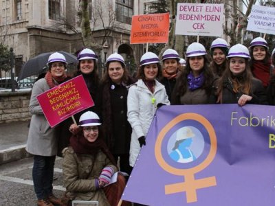 8 Mart Platformunun çağrısı ile 9 Mart günü kadınlar Kadıköy`deydi.